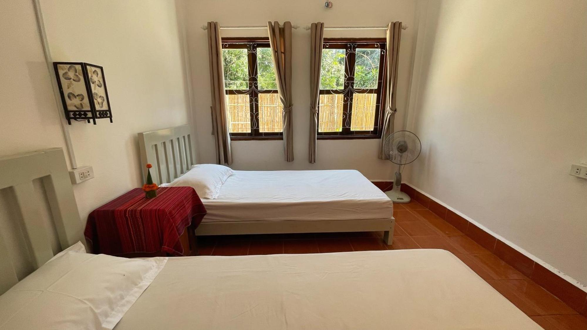 Moukdavan Guesthouse Луанг Прабанг Екстериор снимка