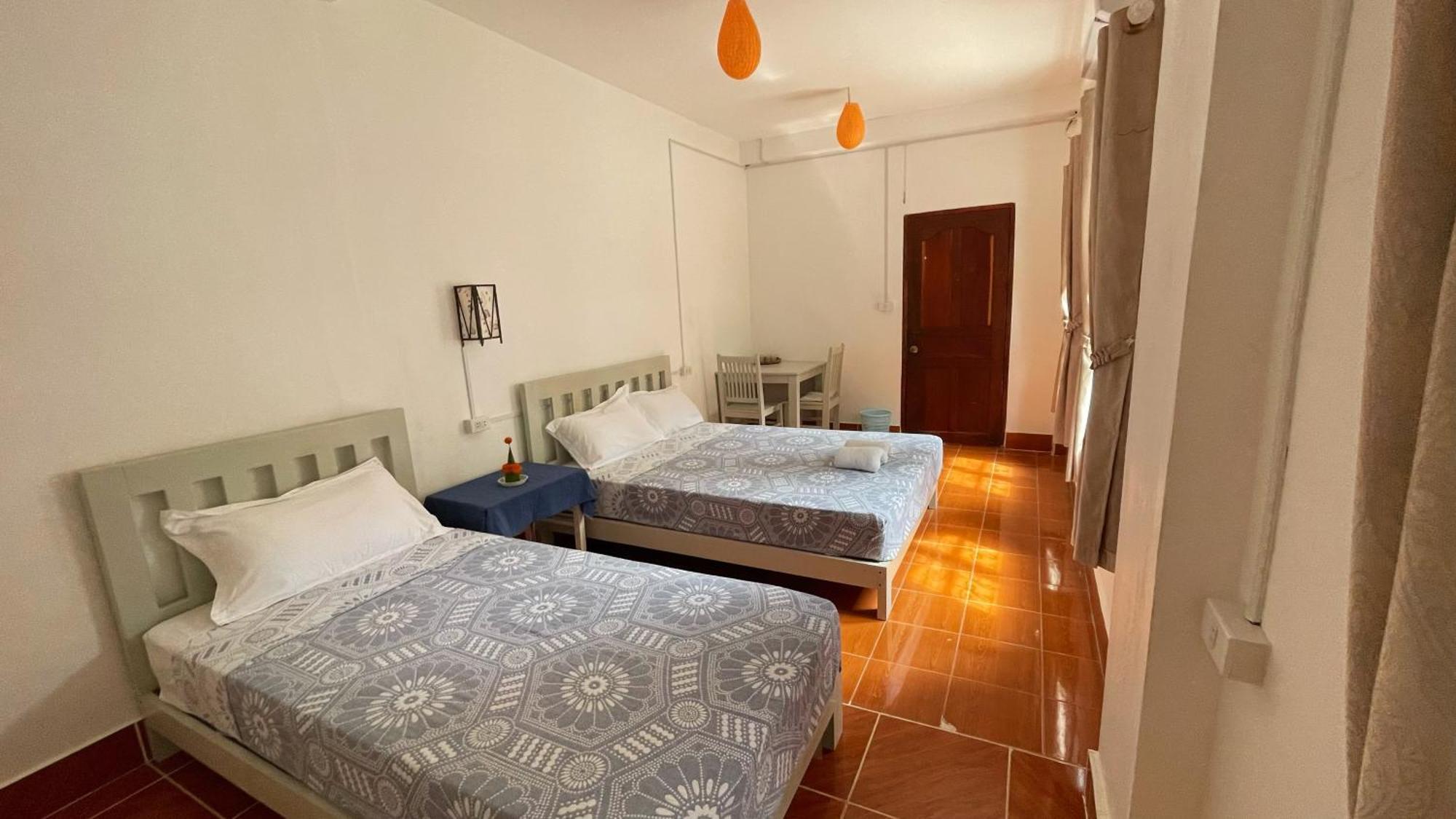 Moukdavan Guesthouse Луанг Прабанг Екстериор снимка